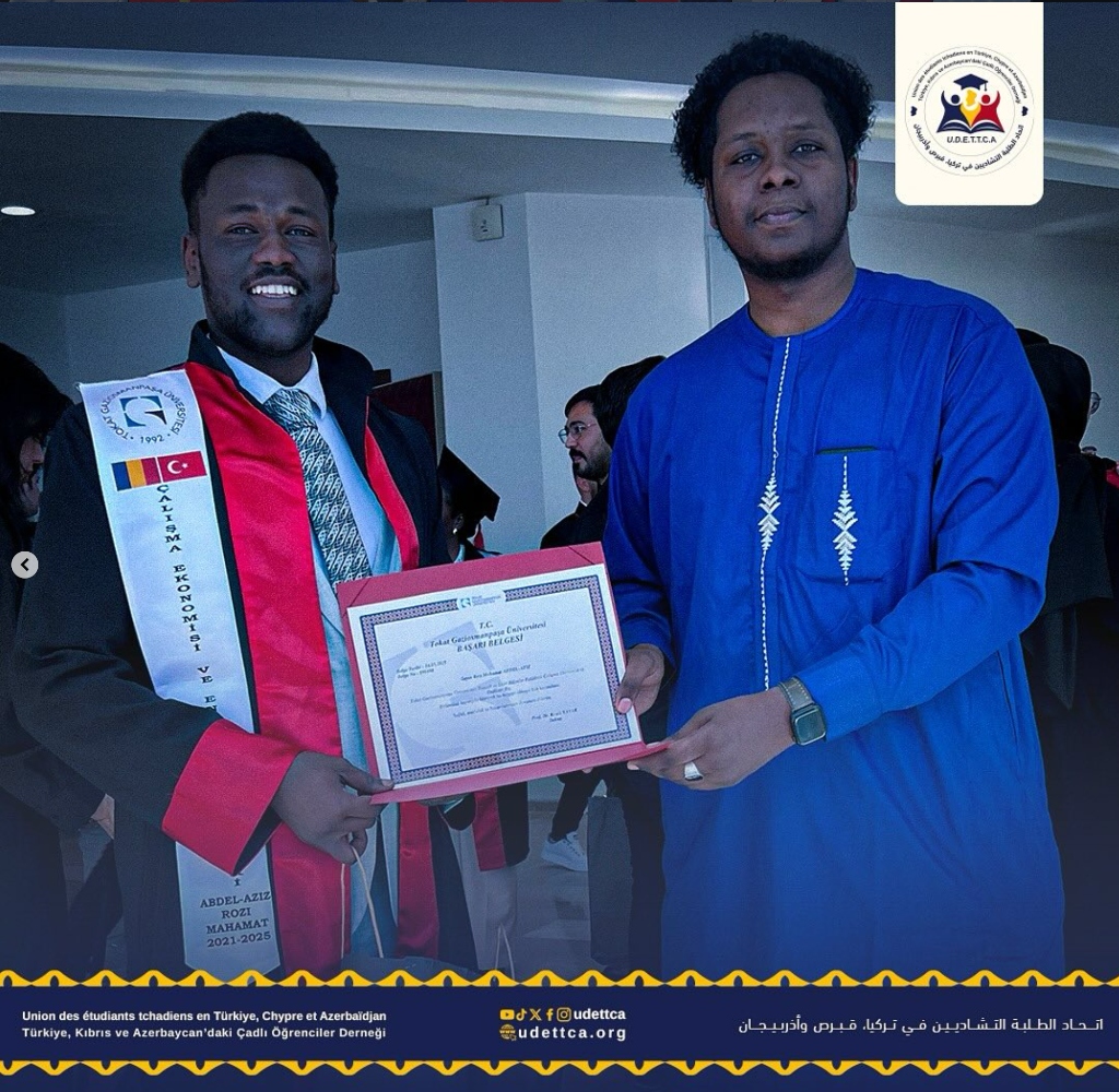 المكتب التنفيذي يهنئ السيد روزي محمد عبد العزيز لتفوقه الأكاديمي بجامعة توكات